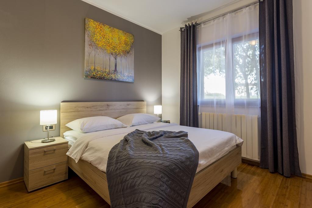 Villa Anavi Bicici Exteriör bild